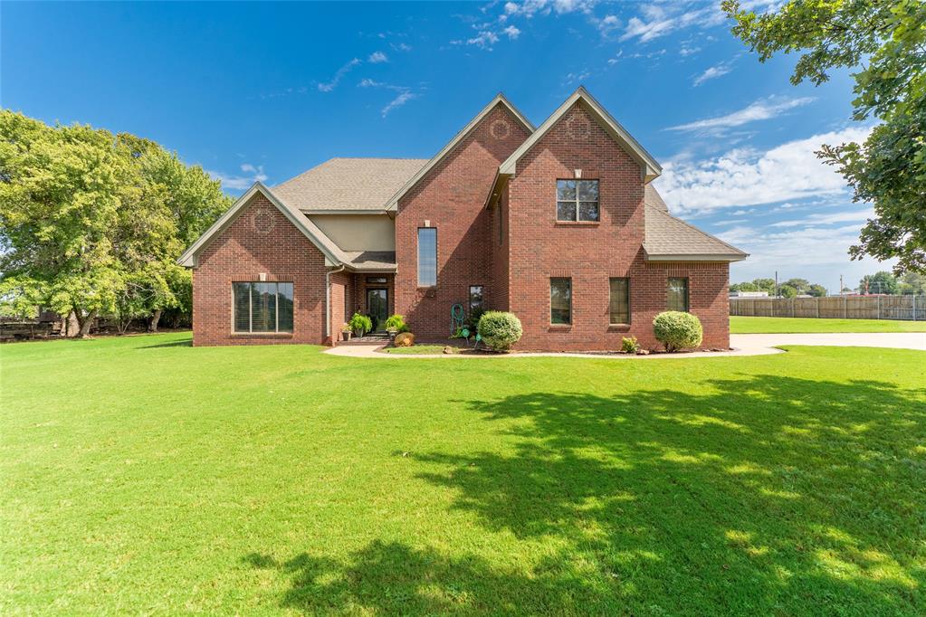 107 Stratton Lane — photo
