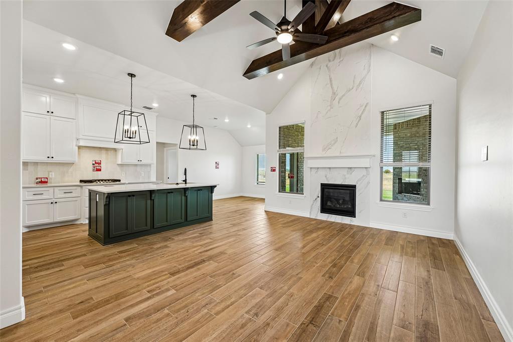12320 Alfalfa Lane — photo