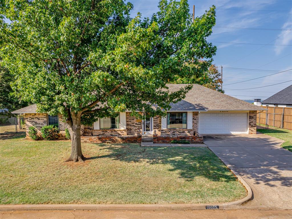 10005 Lakeshore Dr — photo