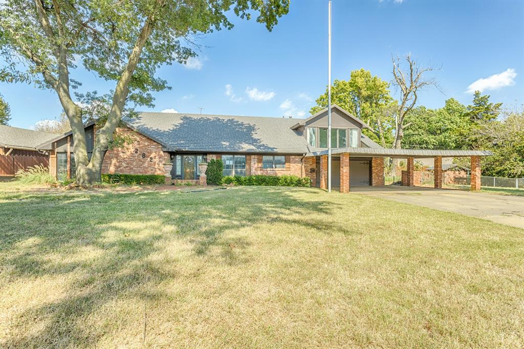 2824 Nichols Road — photo
