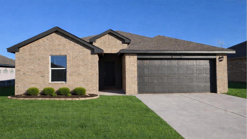 1213 E Ruger Lane — photo