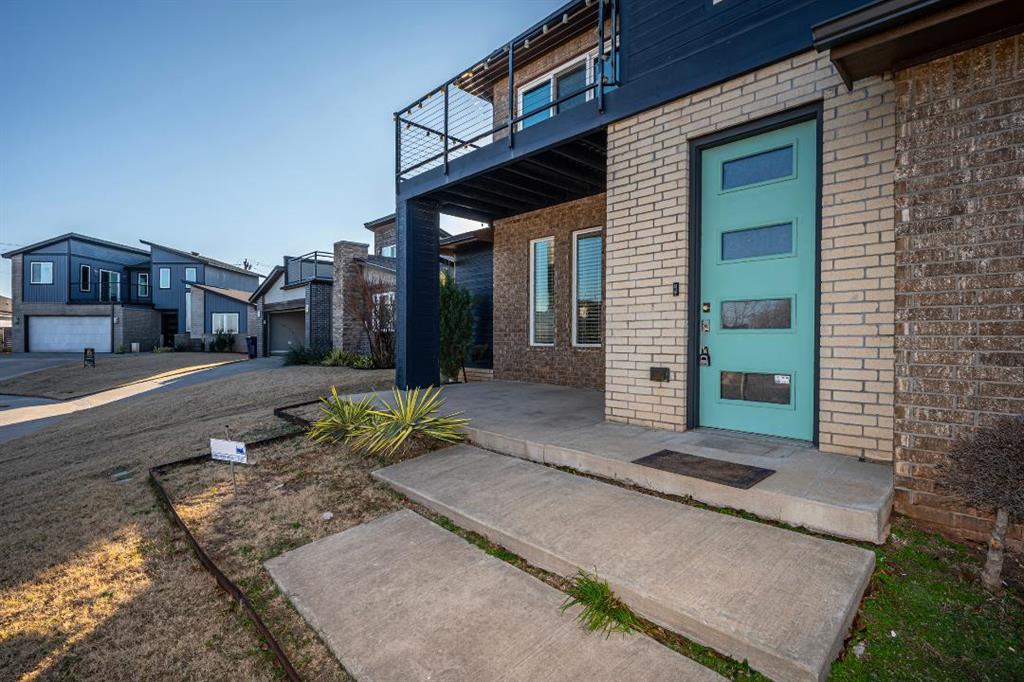 17305 Sparrow Hawk Lane — photo
