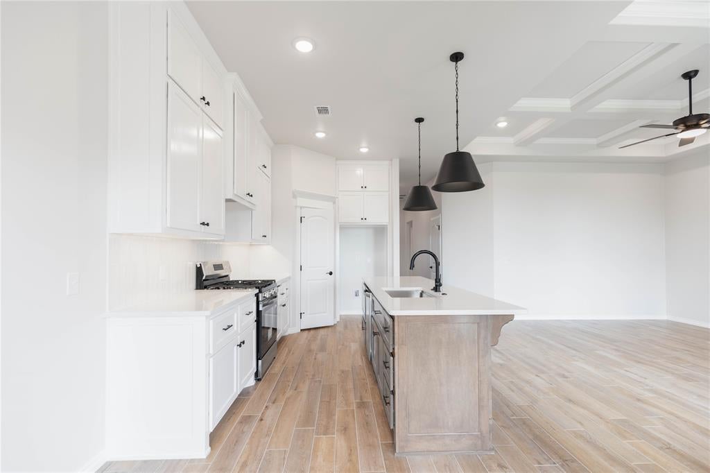 15228 Bedford Road — photo