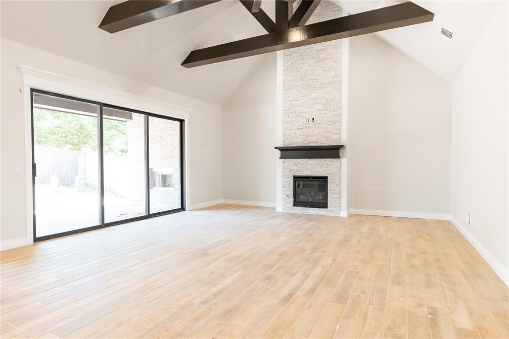 3305 Broadmoore Drive — photo