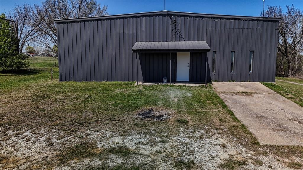 35613 E 1130 Road — photo