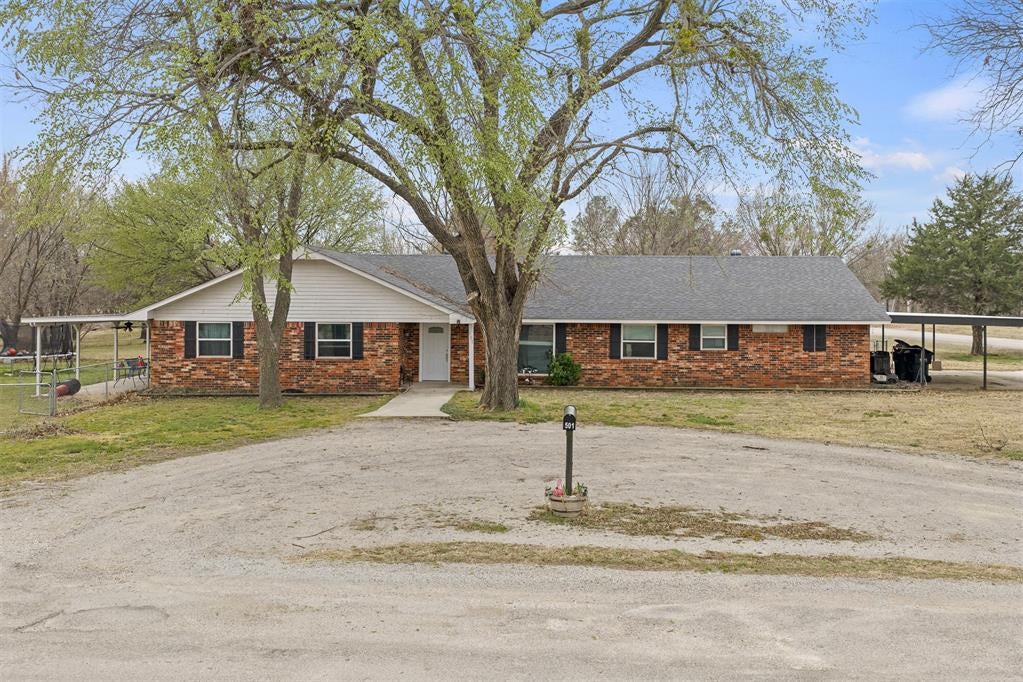 501 Ruidosa Street — photo