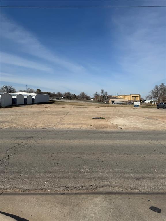 408 W Country Club Road — photo