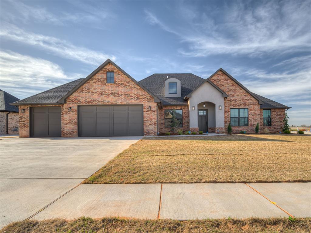 2218 W Cole Drive — photo