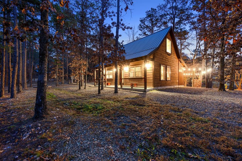 138 Guppy Lane — photo