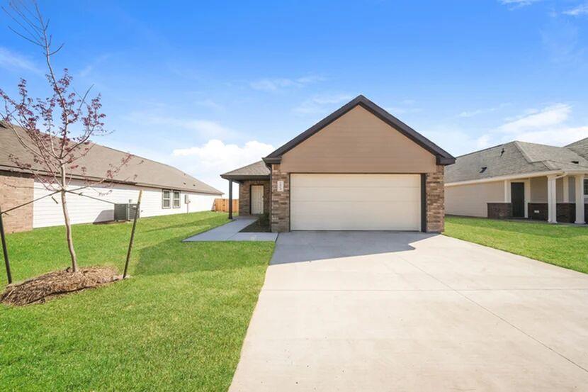 1903 Dogwood Drive — photo
