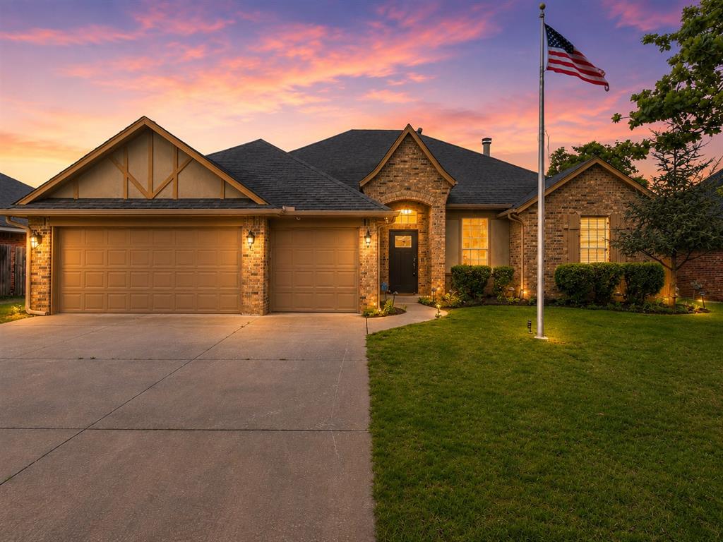 13161 Red Oak Drive — photo