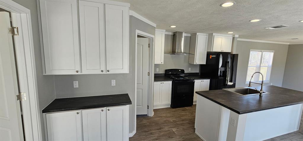 Home in Eufaula, OK 74432 — photo 2