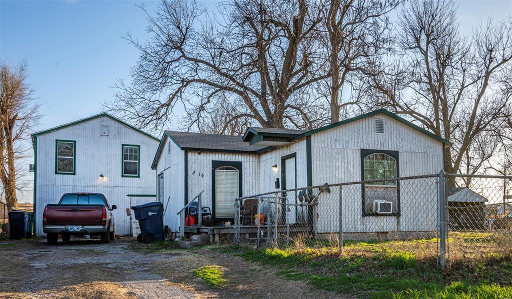 2316 W Lindley Avenue — photo