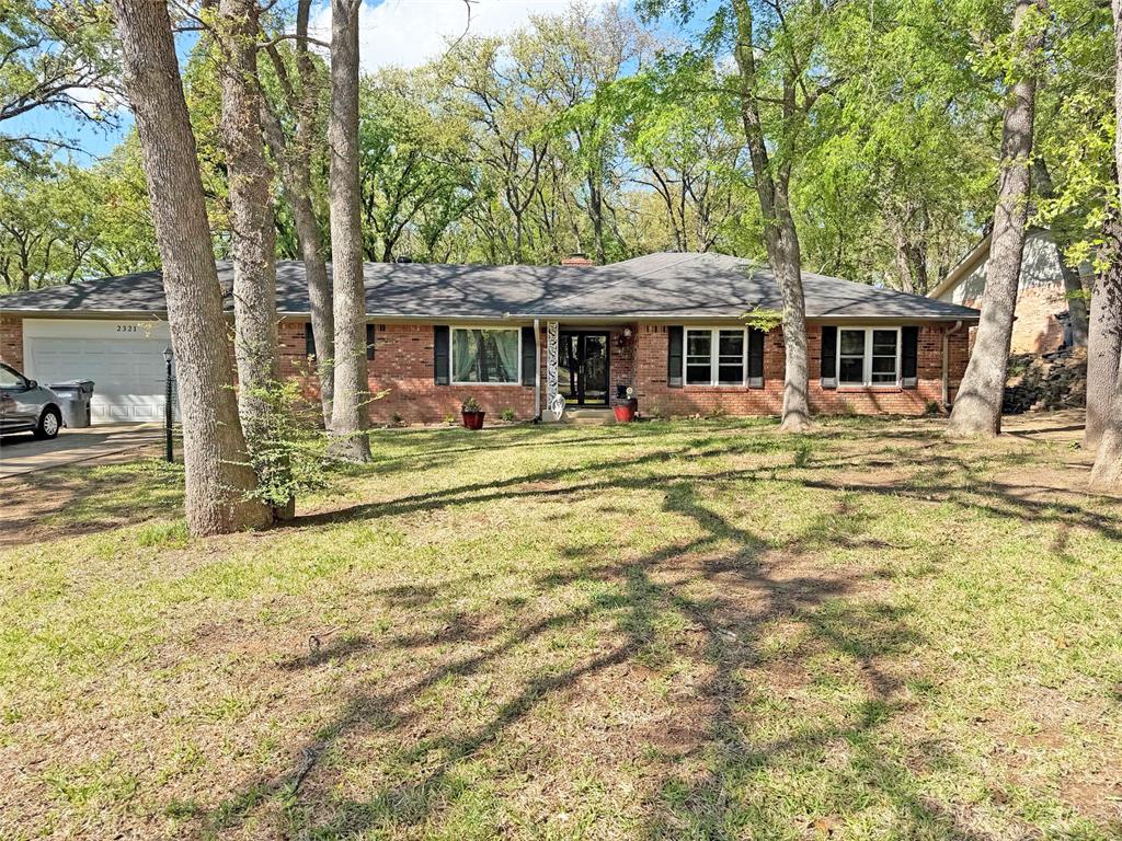 2321 SW Cloverleaf Place — photo