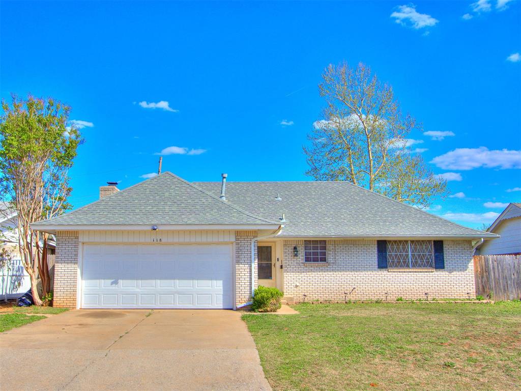 118 Brookside Drive — photo