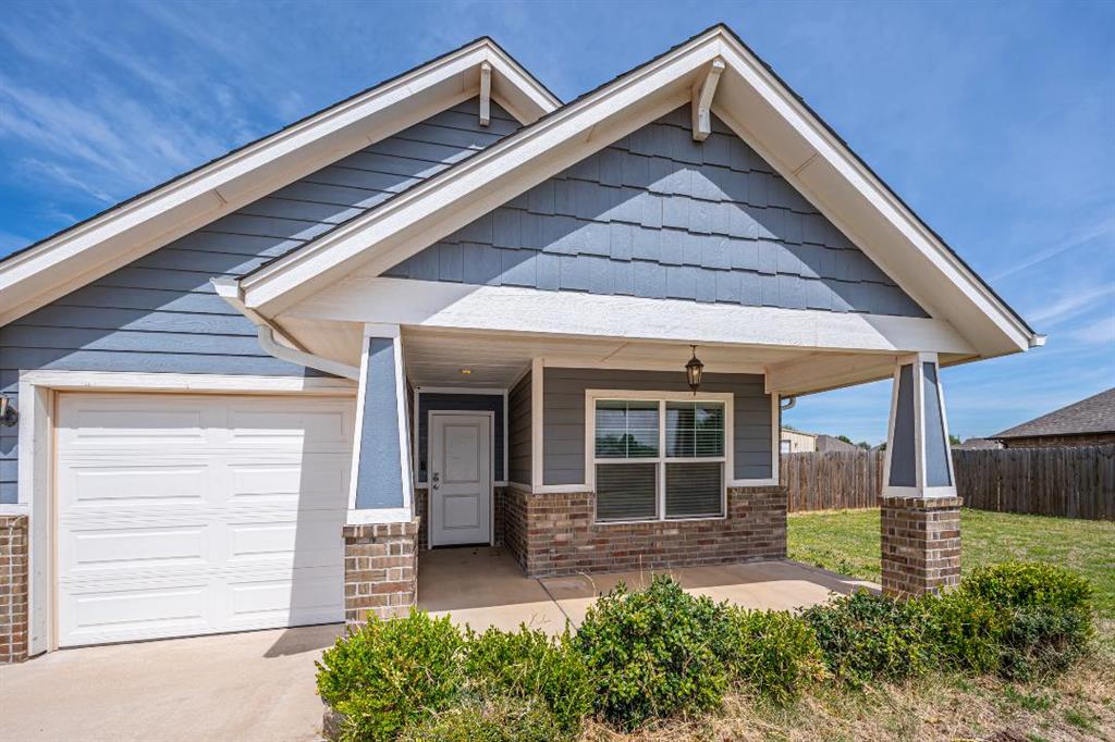 1281 Lakeview Drive — photo