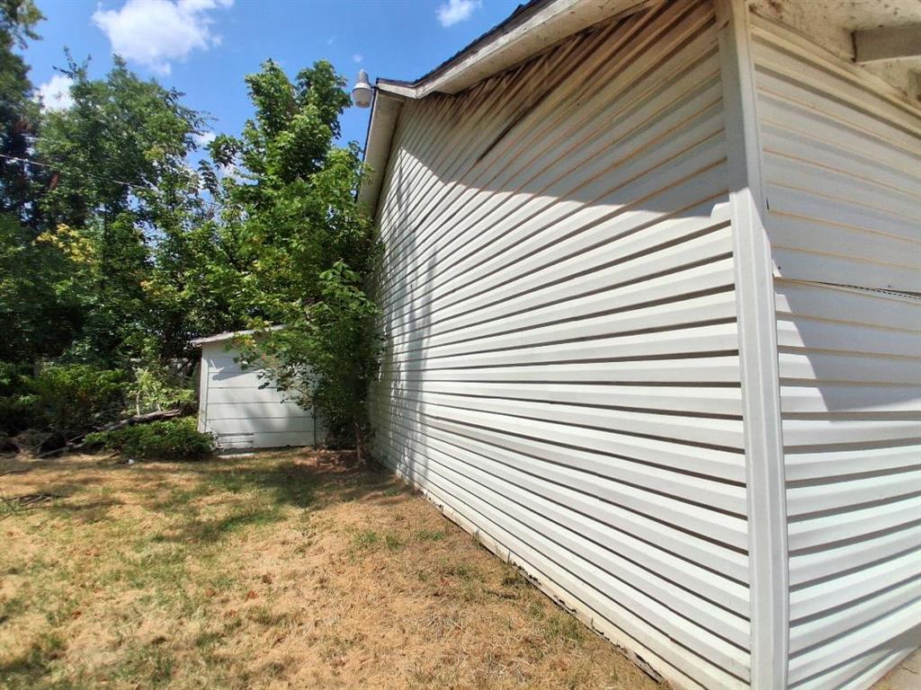 202 S Center Avenue — photo
