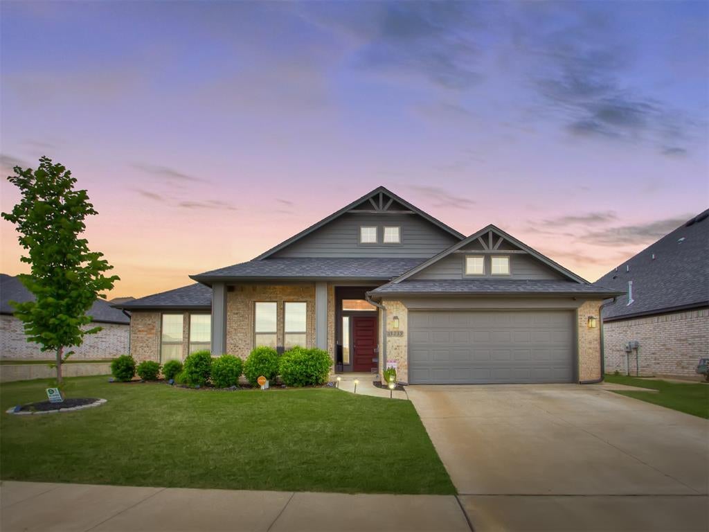 13239 Sawtooth Oak Drive — photo