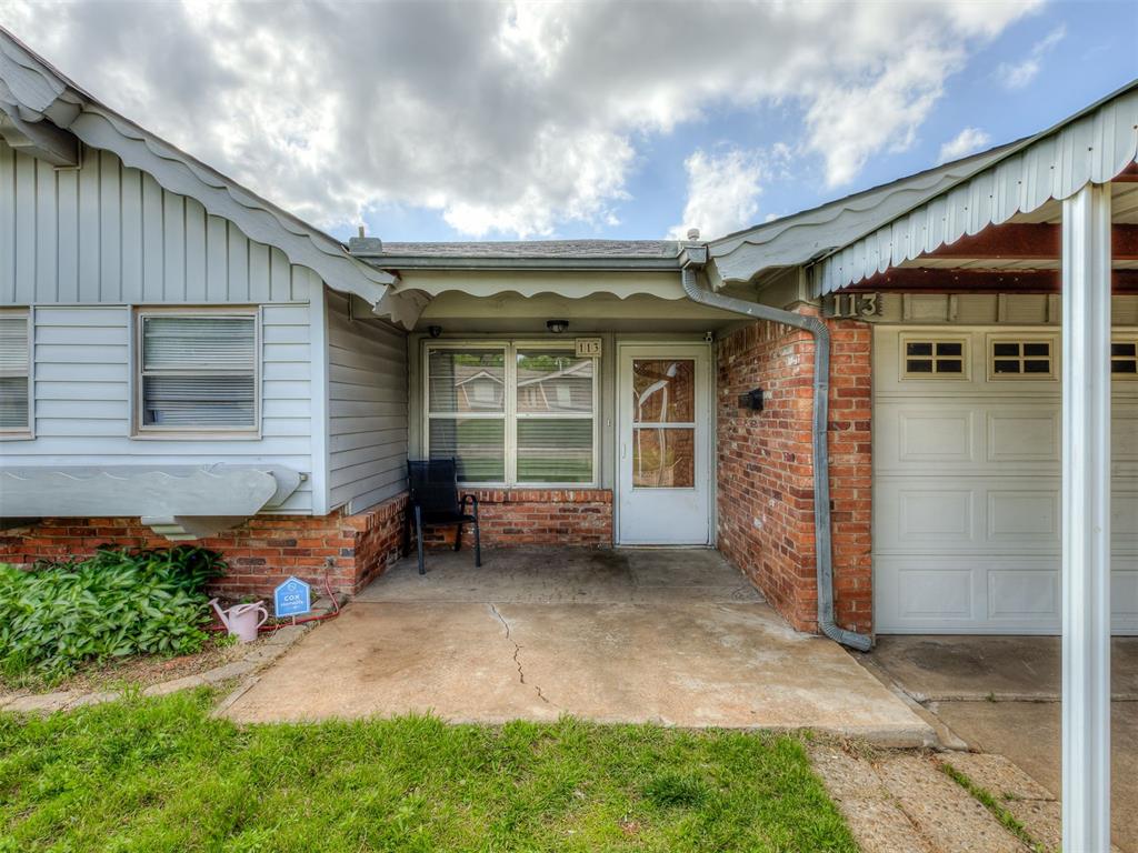 113 Oakside Drive — photo