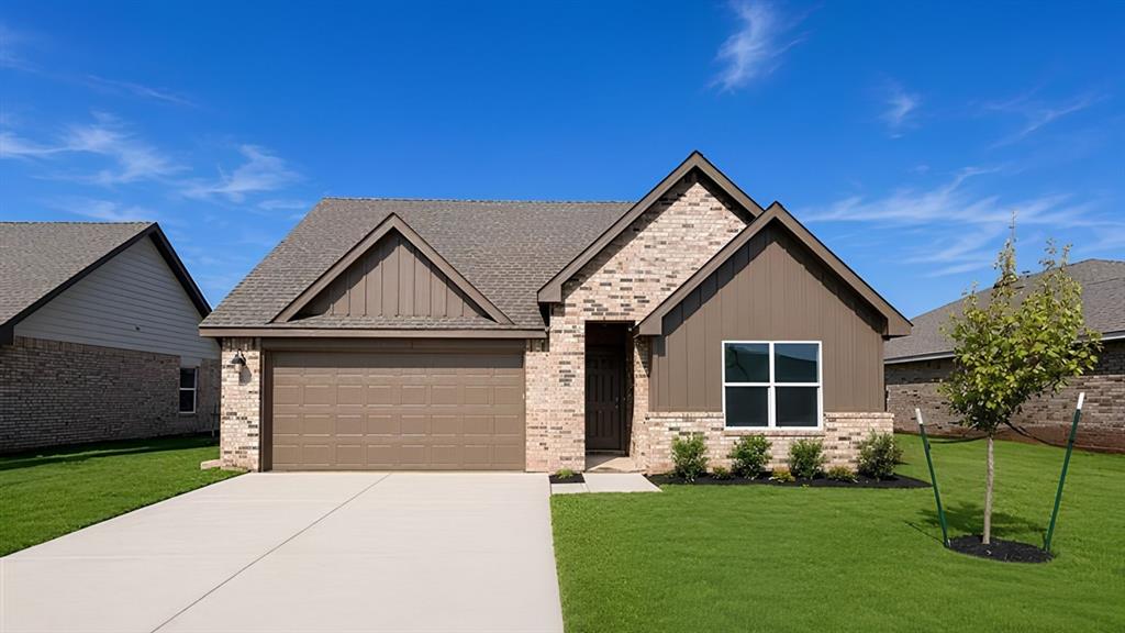 6001 Green Meadow Lane — photo
