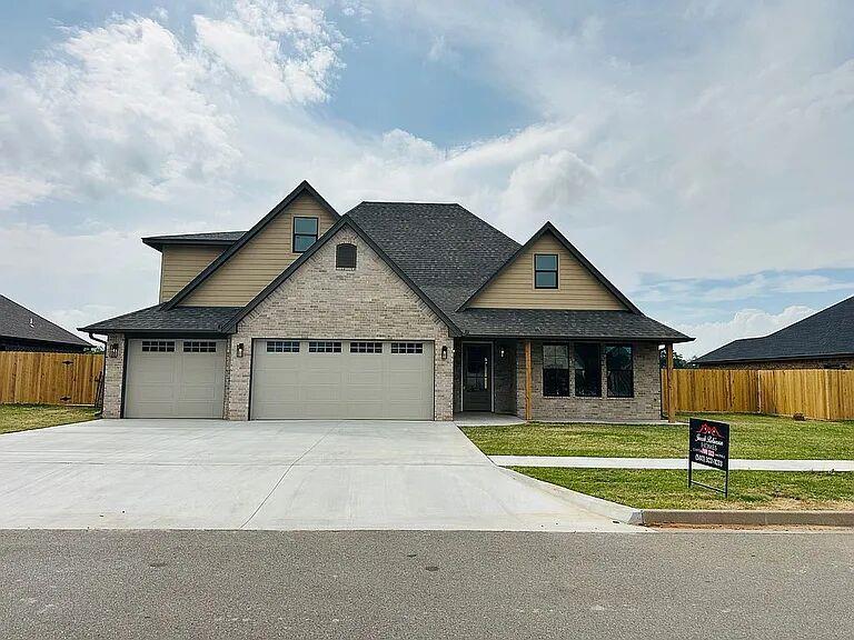 3405 Hogan Drive — photo