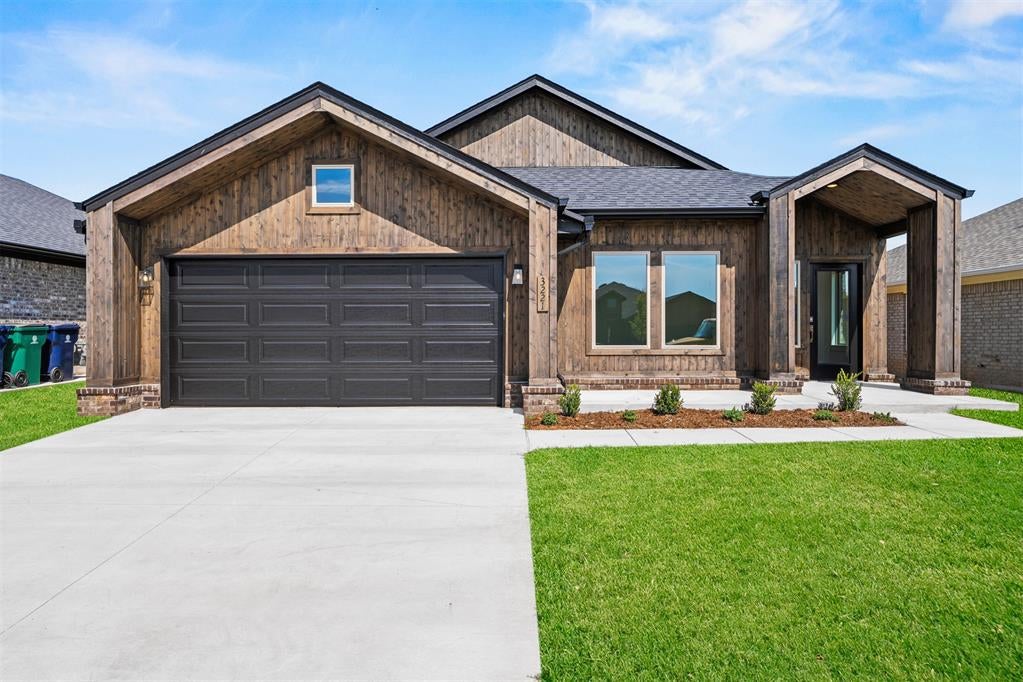 3221 Piney River Drive — photo