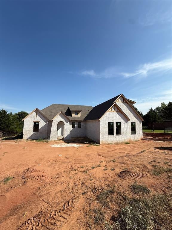 8124 Goldfinch Drive — photo