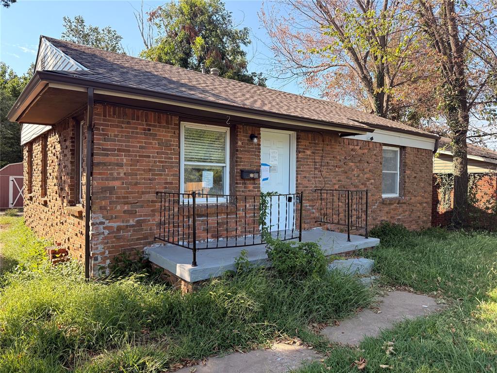 112 W Myrtle Drive — photo
