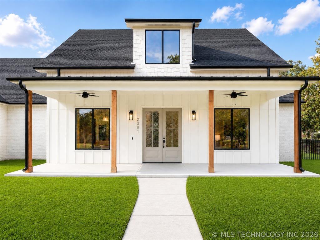 12381 Lakeview Road — photo