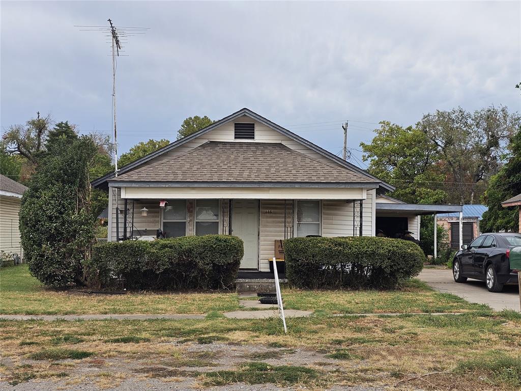 115 W Ash Street — photo