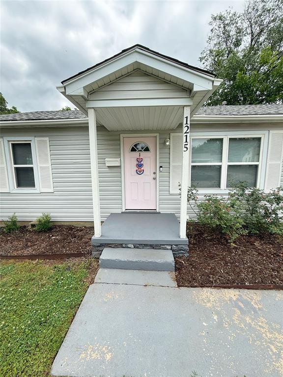 1215 Carol Drive — photo
