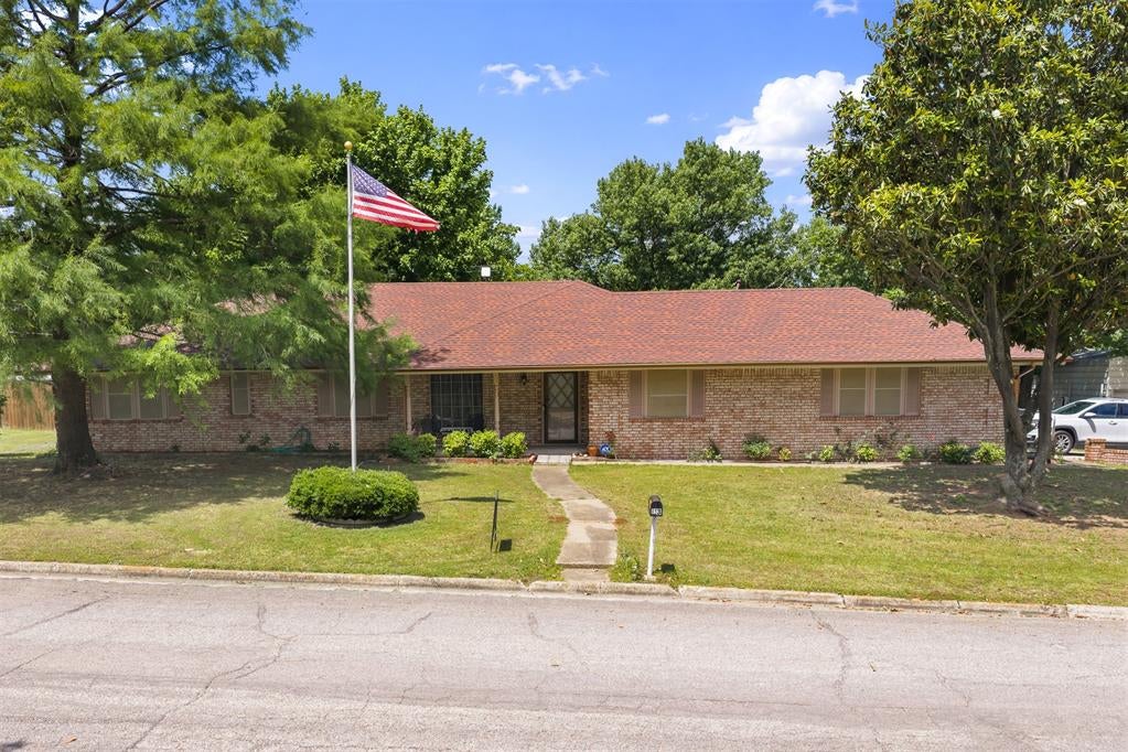 113 Circle Drive — photo