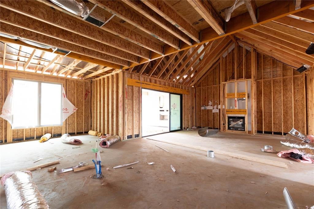 12501 Velvet Ash Avenue — photo