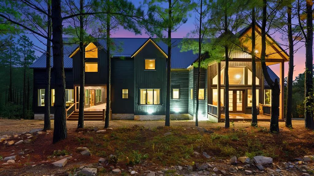 518 Timberline Trail — photo