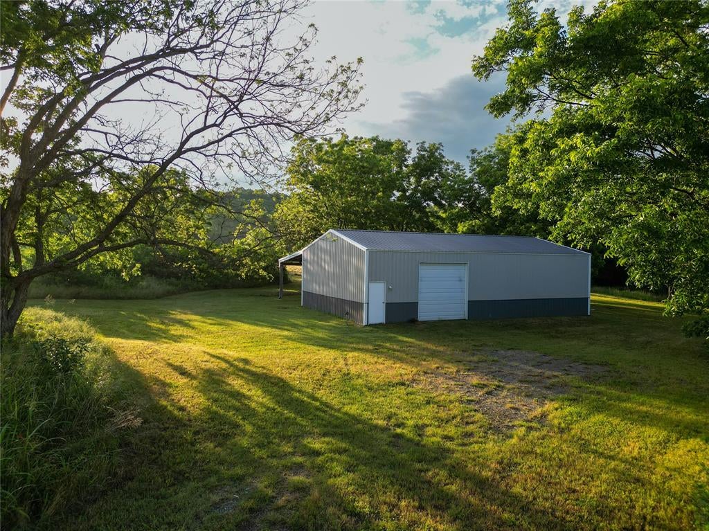 376098 E 990 Road — photo