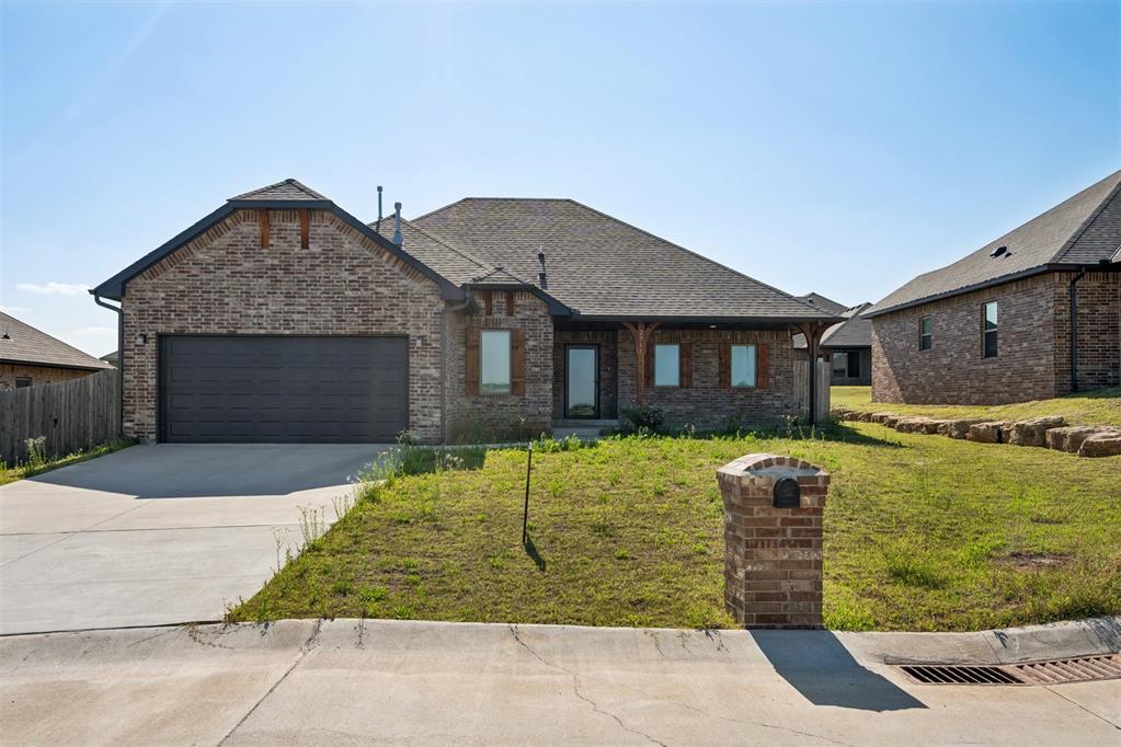 2711 Landmark Drive — photo