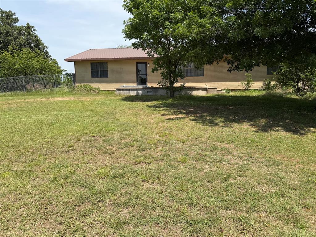 9304 County Road 3440 — photo