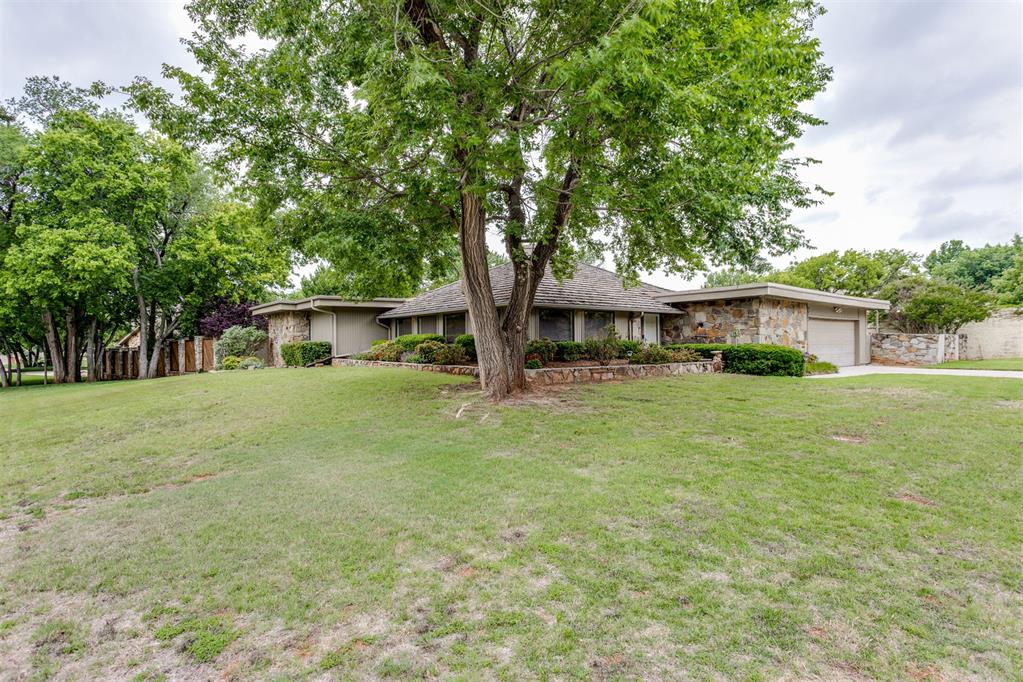 2933 Browne Stone Road — photo