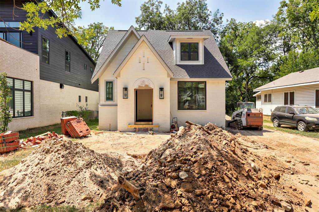 818 S Pickard Street — photo