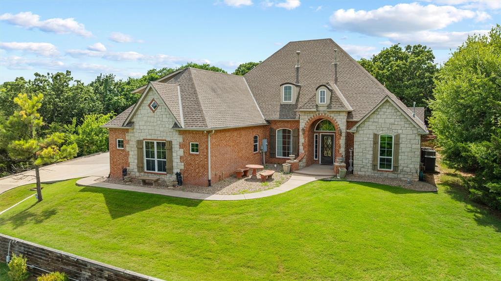 6405 Valley Ridge Drive — photo