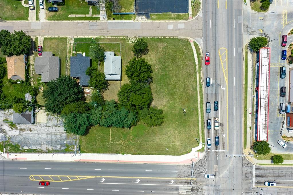 915 E Highland Street — photo
