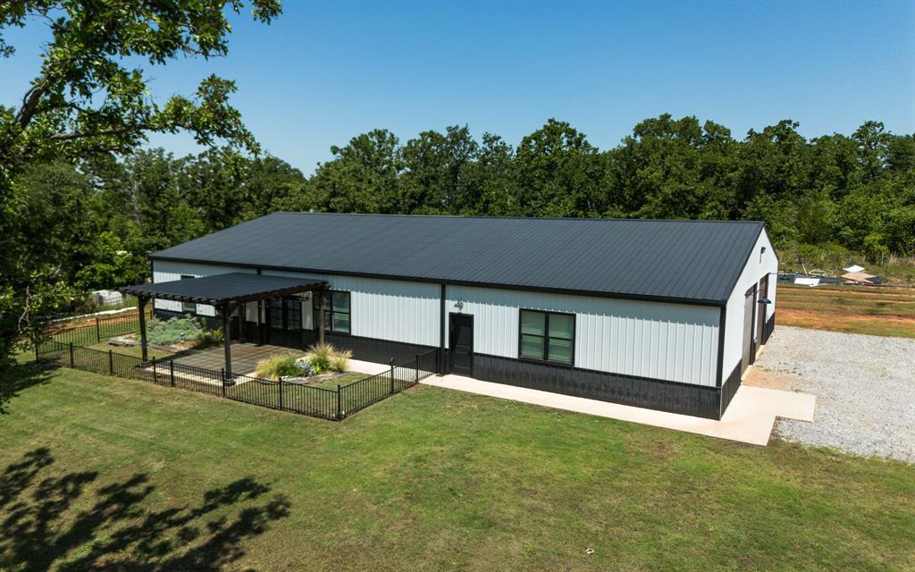 14001 Kelly Drive — photo