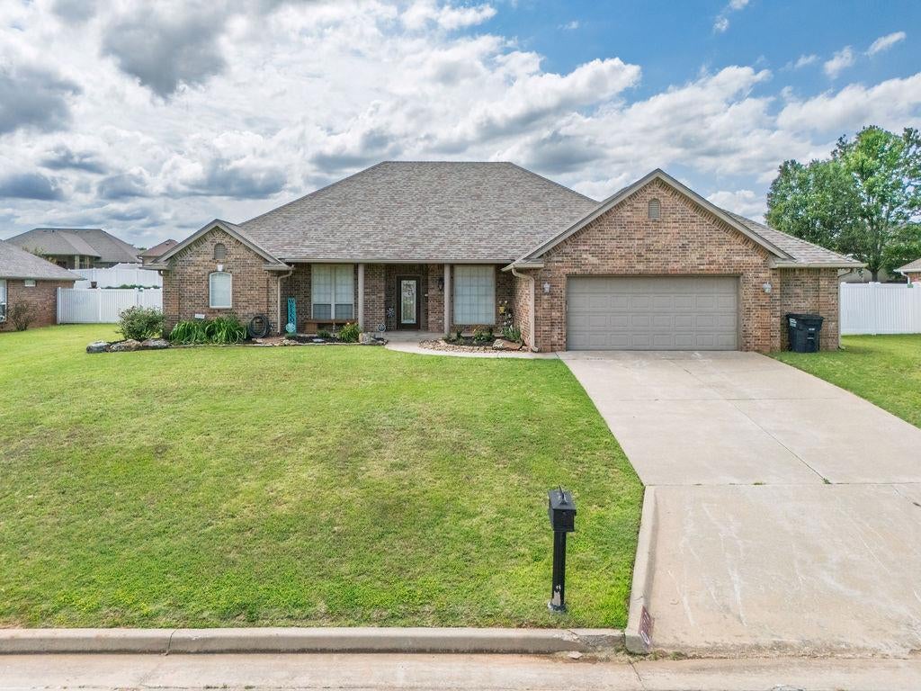 1712 Pecan Crossing Drive — photo