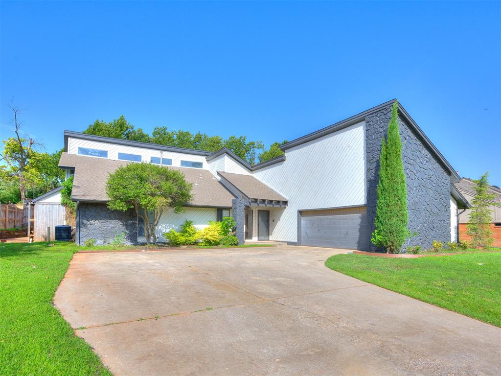 11609 Twisted Oak Road — photo