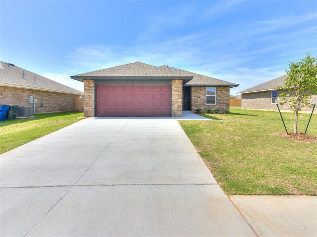 917 Hazy Brook Circle — photo