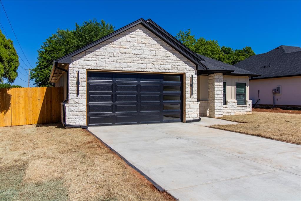 4212 N Shadybrook Drive — photo