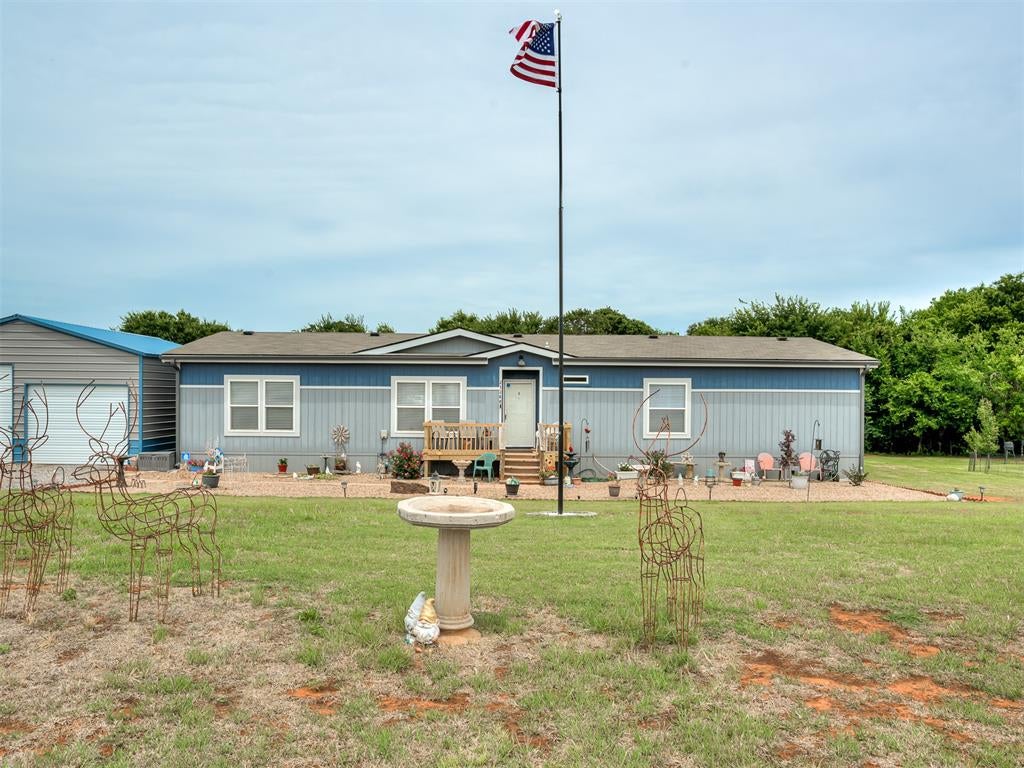 21268 Prairie View Road — photo