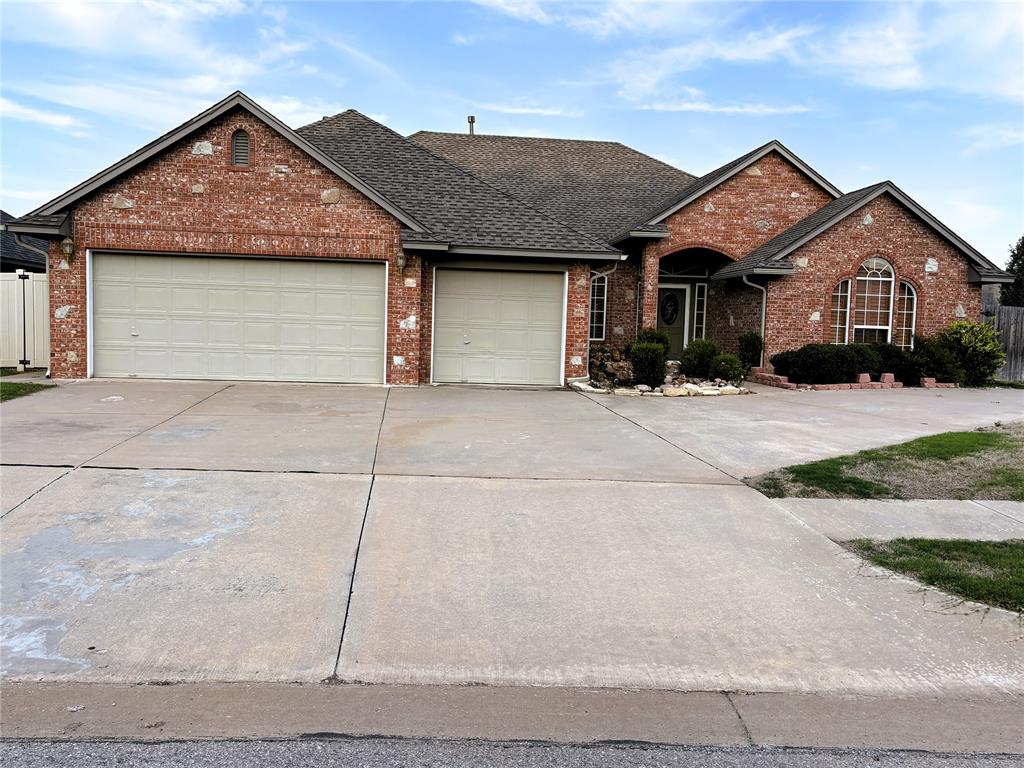 5612 Holly Brooke Lane — photo