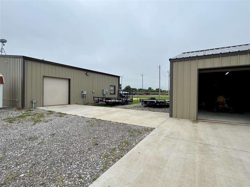 404 W Pikes Peak Road — photo