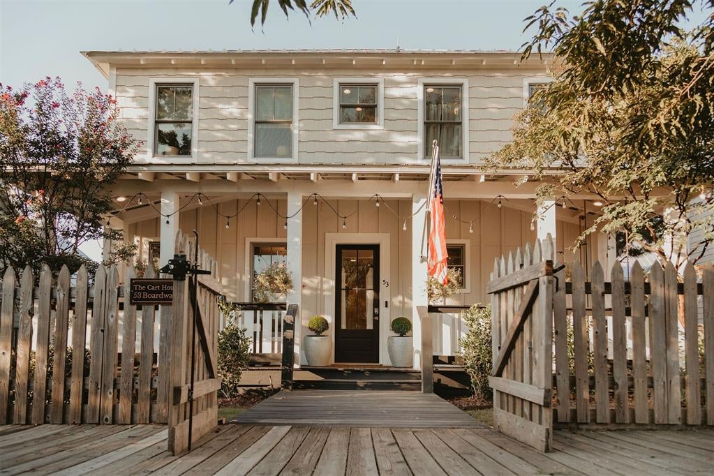 53 Boardwalk Street — photo
